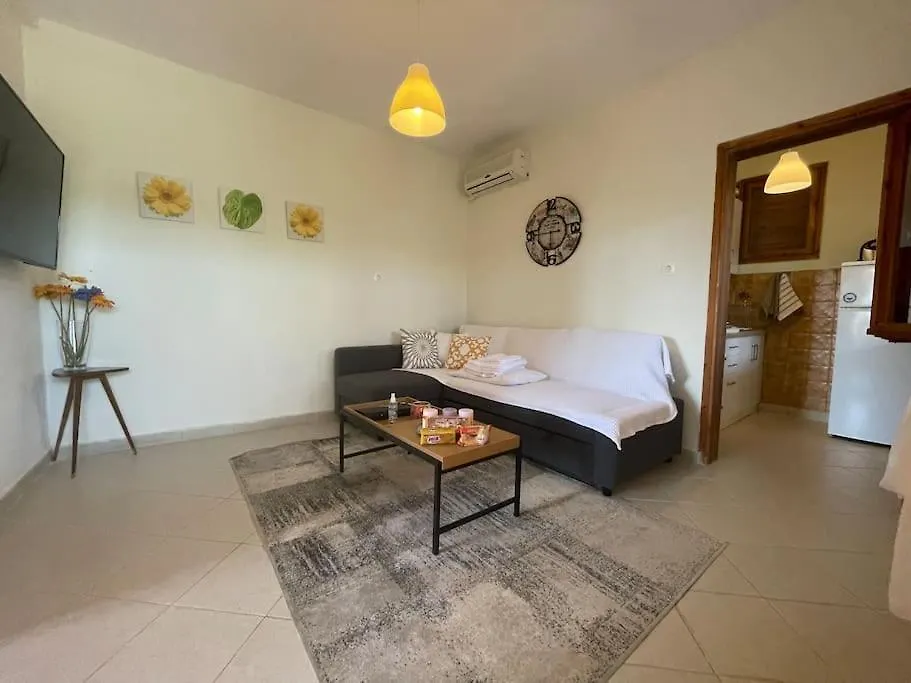 A Home Away From Home Psakoudia