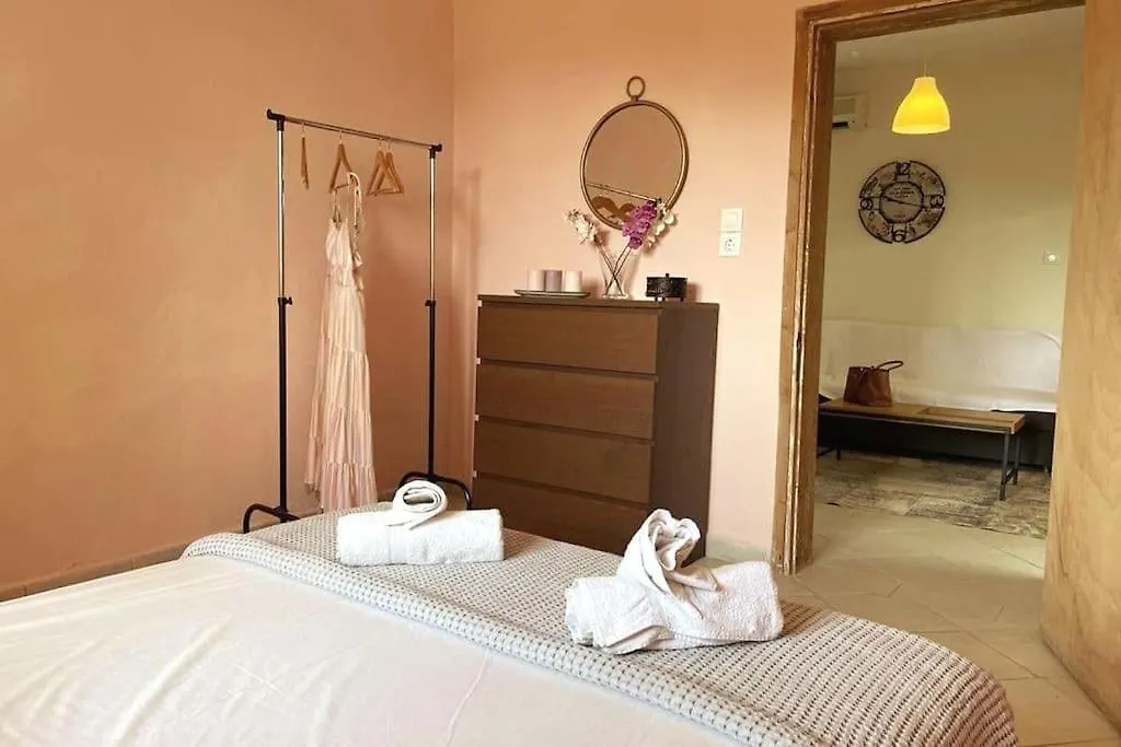 A Home Away From Home Psakoudia Holiday home
