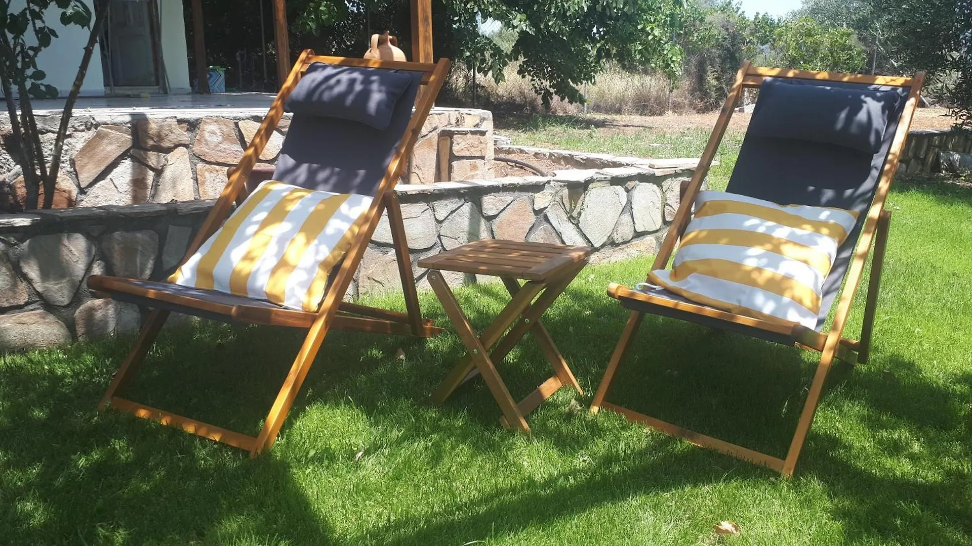 Holiday home A Home Away From Home Psakoudia